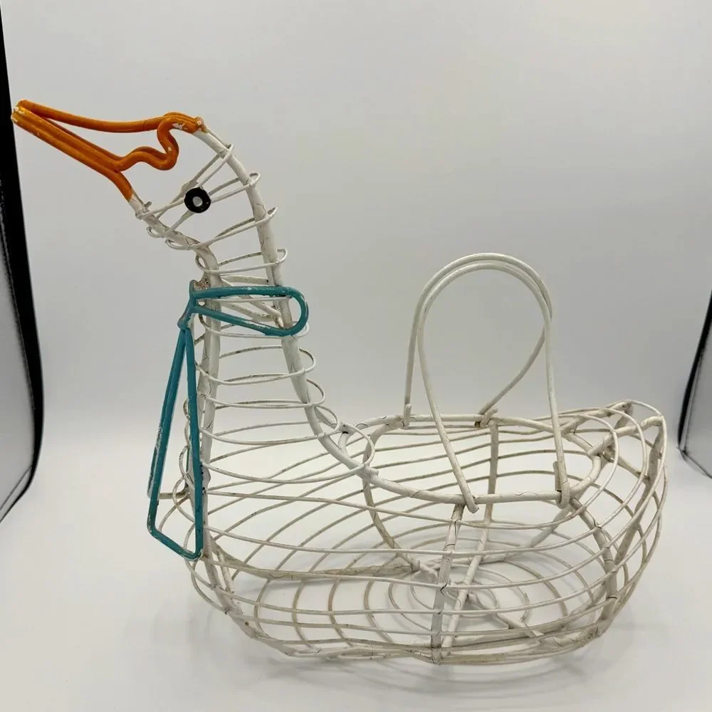 Vintage Rare 1960’s Wire Duck Egg Kitchen Catch All Basket With Handles